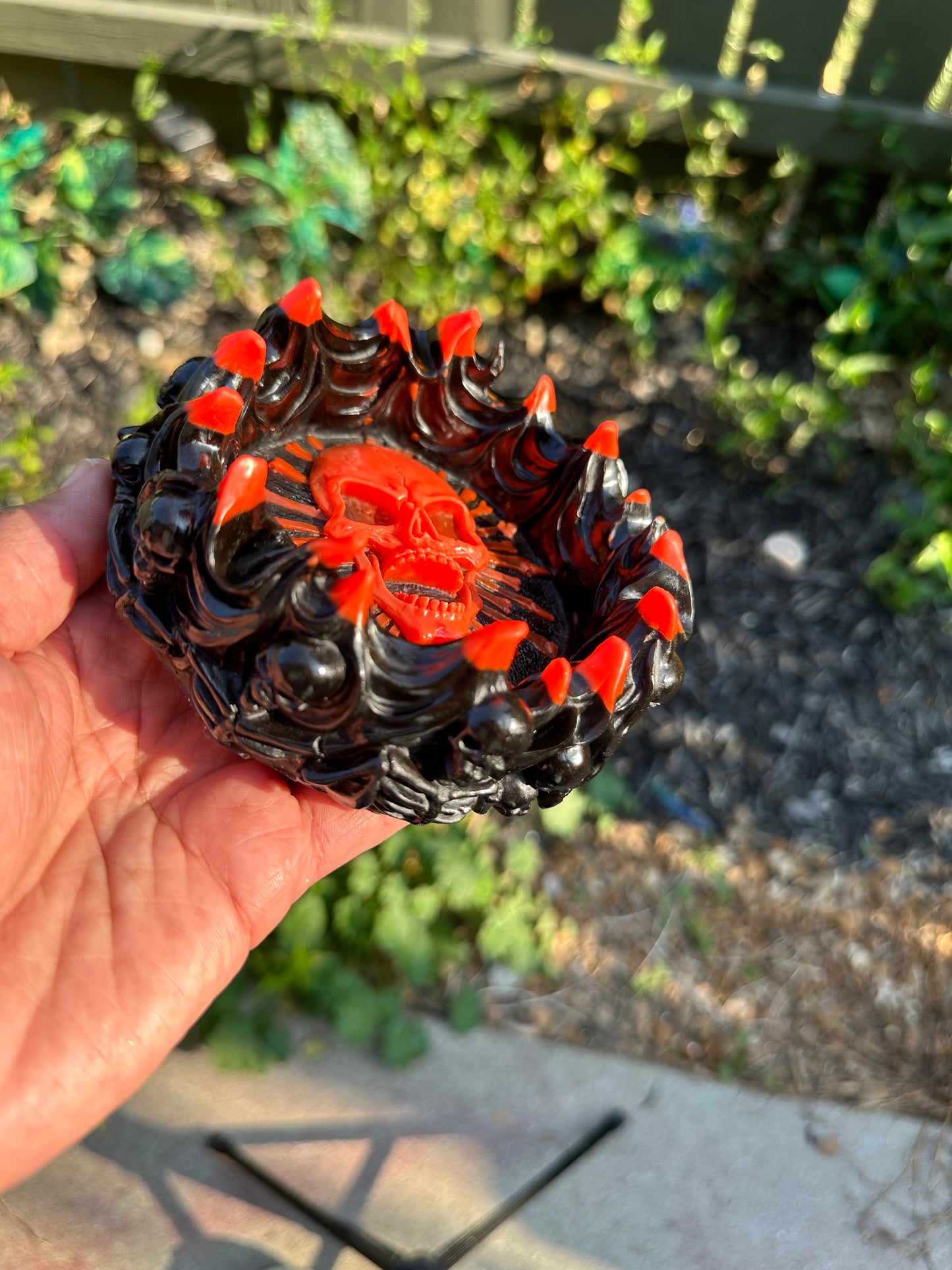 Inferno Glow Skull Tray