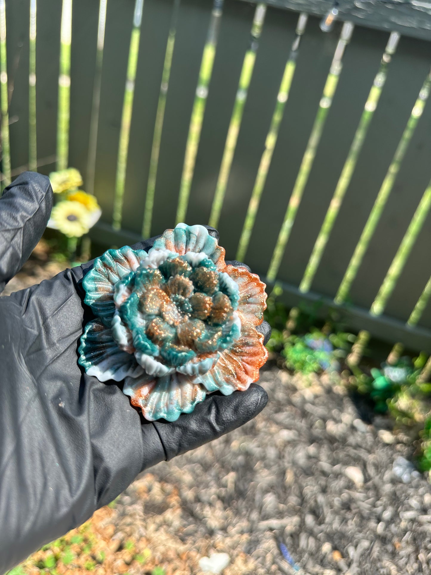 Autumn Breeze Flower Magnet