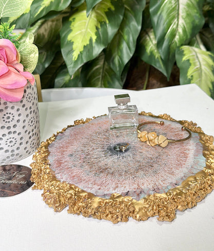 Golden Bloom Geode Tray