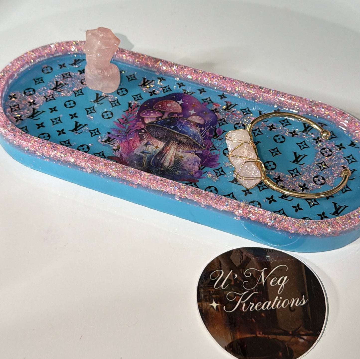 Logo Mushroom Tray