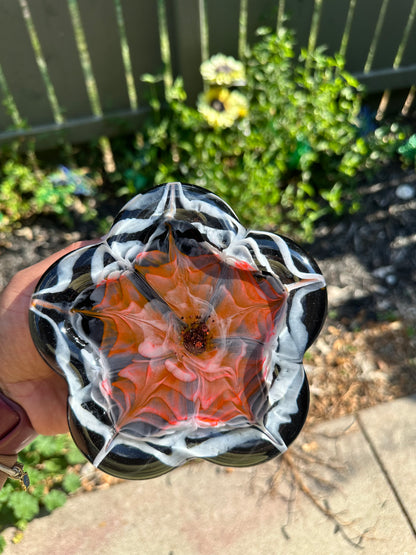 🌸 Spider Bloom Dish 🌸