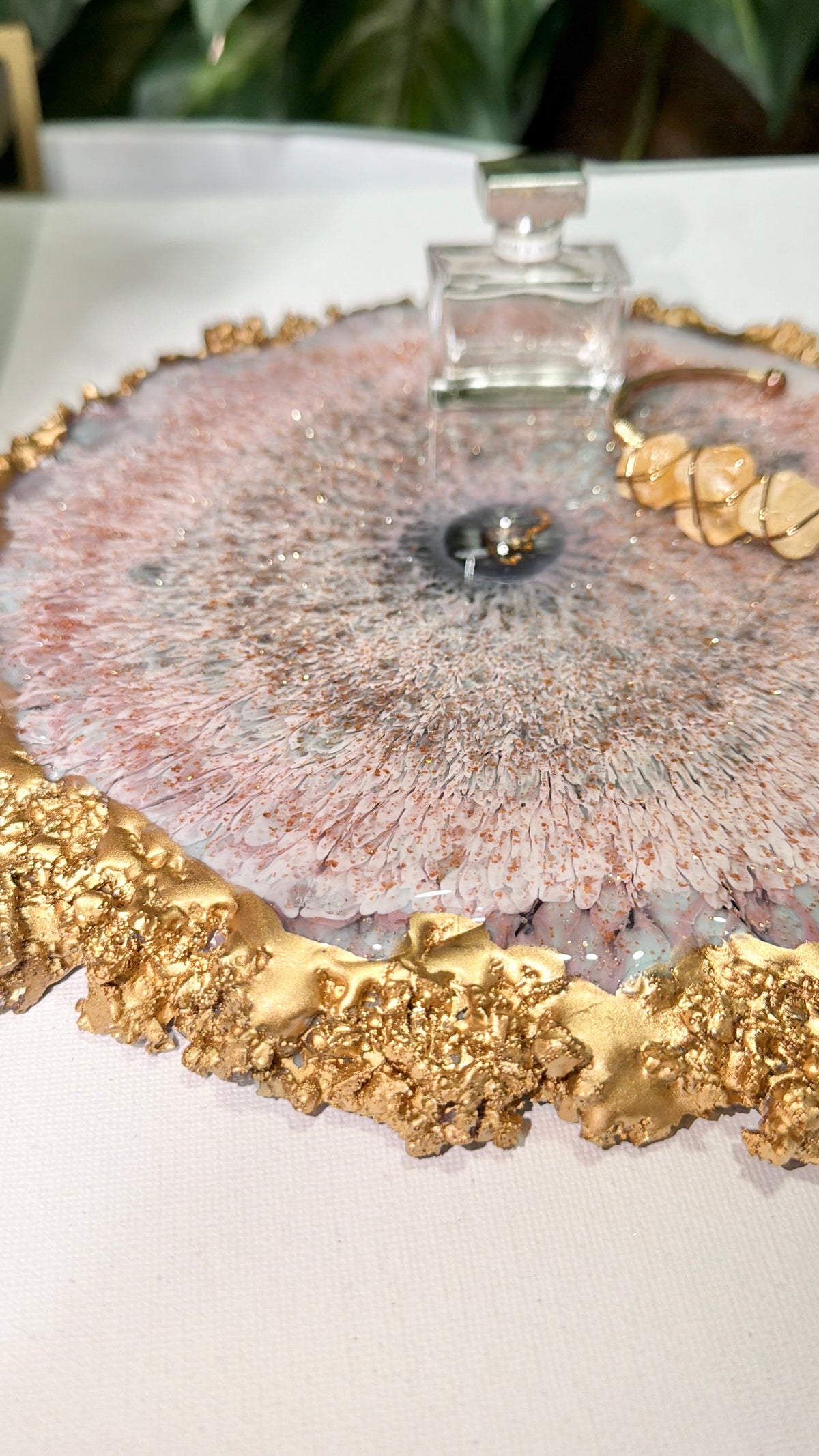 Golden Bloom Geode Tray