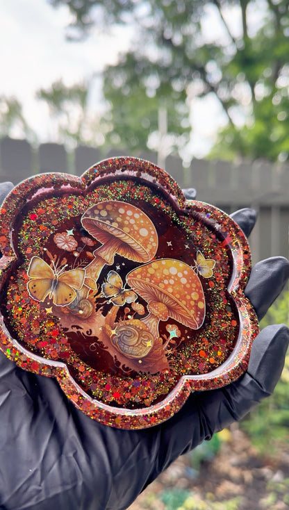 Holographic Mushroom Tray