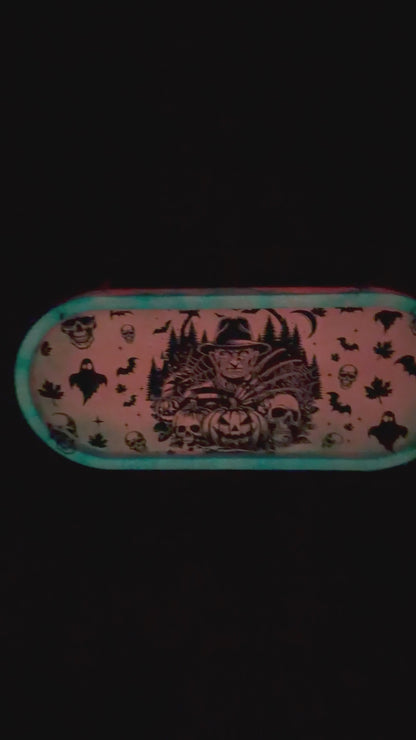 Nightmare Glow – Freddy Krueger Wall Art