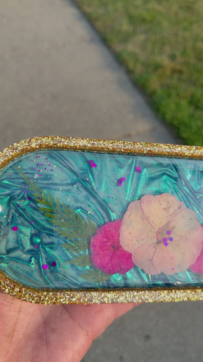 Crinkle Floral Tray