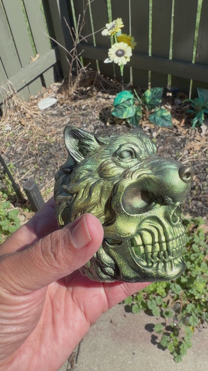 Green Wolf Pen Holder